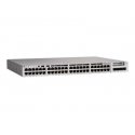 Cisco Catalyst 9200L - Network Essentials - interruptor - L3 - 48 x 10/100/1000 (PoE+) + 4 x Gigabit SFP (ligação ascendente) -